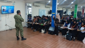 Cegah Narkoba dan Tawuran, Babinsa Koramil 01/Tgr Bekali 250 Mahasiswa Baru Institut Daarul Quran