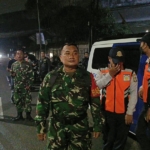 Cegah Kejahatan Malam, TNI Dan Komduk Intensifkan Patroli/Siskamling