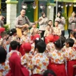 14 Samsat Polda Metro Kunjungi TK, Hadirkan Sosok Polisi Ramah dan Bersahabat
