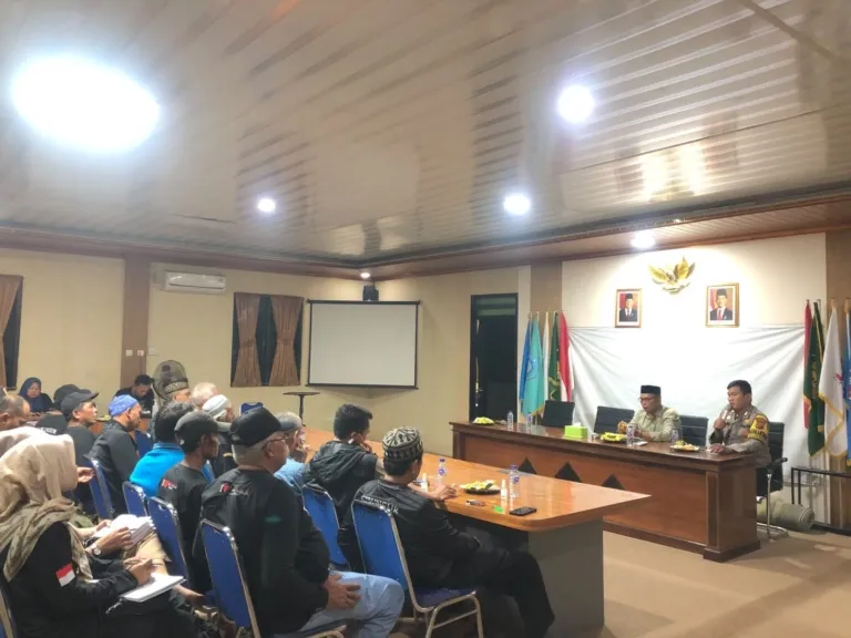 Polsek Bungursari Perkuat Pencegahan Balap Liar, Siskamling Desa Cibungur Diminta Lebih Aktif