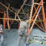 Dikeluhkan Warga Akibat Asap dan Debu Pekat, Satpol PP Kota Tangerang Segel Perusahaan Pemecah Batu di Karawaci