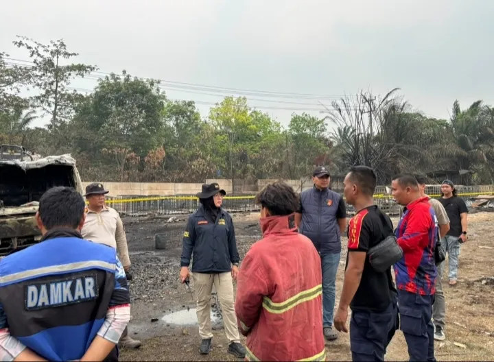 Gudang Diduga Penampungan BBM Ilegal di Lorok Ogan Ilir Terbakar, Tiga Orang Alami Luka Bakar