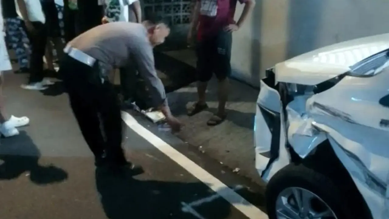 Ini Hasil Tes Urine Sopir Pajero Tabrak Remaja hingga Tewas di Jaksel - BERITA POLRI INDEPENDEN INVESTIGASI Hasil Tes Urine Sopir Pajero yang Terlibat Kecelakaan Maut di Jakarta Selatan Dinyatakan Negatif