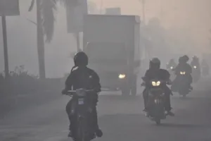 Kabut Asap Ganggu Jarak Pandang di Maluku Utara, Ditlantas Polda Malut Imbau Pengendara Utamakan Keselamatan