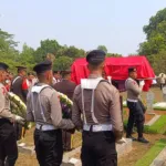 Pemakaman Irjen Pol Napoleon Bonaparte Dipimpin Kadivhubinter Polri di Cikeas