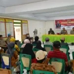 Perkuat Hubungan dengan Masyarakat, Polda Sulteng Gelar Jumat Curhat di Desa Pewunu
