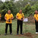 Polda Papua Barat Daya Gelar Green Policing, Wakapolda Ajak Personel Perkuat Kepedulian terhadap Lingkungan