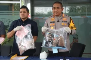Polisi Gerebek 3 Kontrakan Pabrik Tembakau Sintetis di Tangerang, 6 Orang Ditangkap