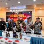 Polisi Sita 8.664 Botol Miras Ilegal di Batam, Jagermeister Jadi Temuan Terbanyak