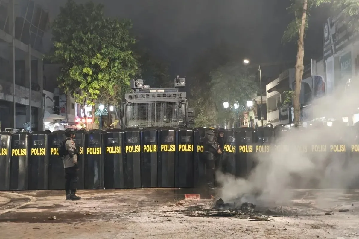Demonstrasi di Malioboro Yogyakarta Berujung Ricuh, Polisi Sebut Massa Lempar Batu hingga Petasan