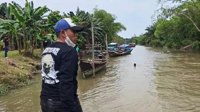 Polri, BNN, dan TNI Gerebek Lokasi Dugaan Peredaran Narkoba di Sumatera Utara, Sejumlah Orang Kabur hingga Terjun ke Sungai