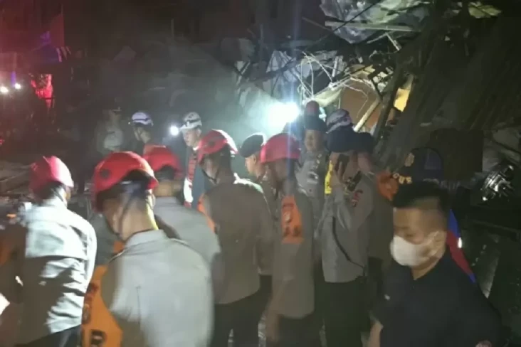 Polri Pastikan Ledakan di Pasar Cimanggis Tangsel Bukan Bom, Tabung Gas Etilen Ditemukan di Lokasi