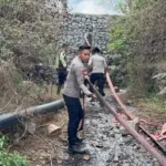 Tim SAR Brimob Polda Jabar Padamkan Kebakaran TPA Pasir Bajing Garut, Api Berhasil Dikendalikan dalam Penanganan Terpadu