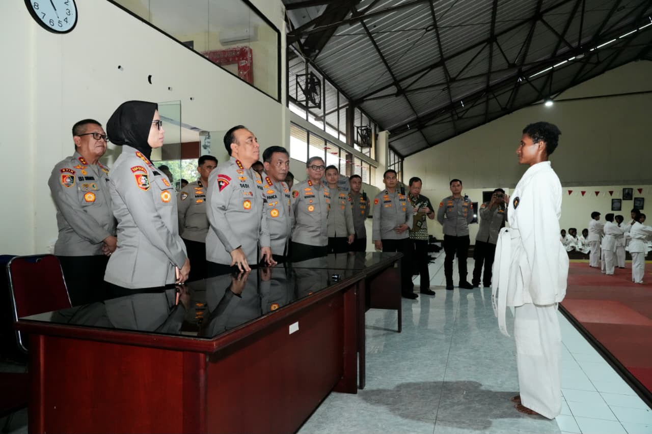 Wakapolri Dorong Sepolwan Naik Level, Polwan Disiapkan Hadapi Tantangan Era Modern