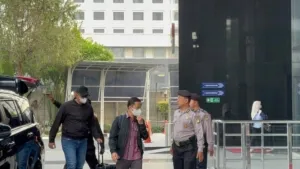 Intip Garasi Bupati Klaten Hamenang Wajar Ismoyo yang Terjaring OTT KPK, Punya 6 Kendaraan Senilai Rp 565 Juta