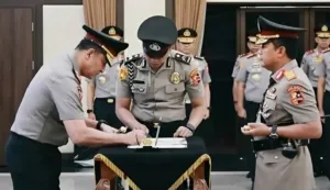 Mutasi Polri, Tiga Jenderal dan Satu Kombes Lulusan Terbaik Akpol Dapat Jabatan Baru\