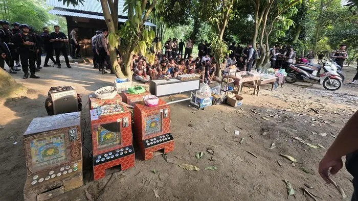 Aksi Kapolri Jenderal Suyudi Langsung Sikat Kampung Narkoba di Penjuru Indonesia