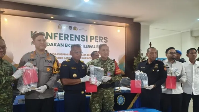 WN India Diduga Selundupkan Serbuk Emas Senilai Rp 2,9 Miliar di Bandara Juanda